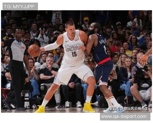 穆雷火力全开29投16中砍下43分6篮板三分球命中率高达55